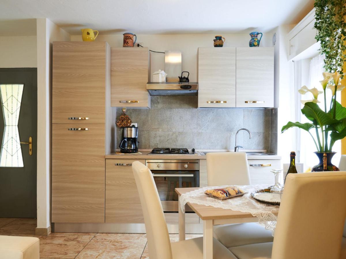 Apartment Casa Del Pergulin - Lmz325 By Interhome Verceia Exterior photo
